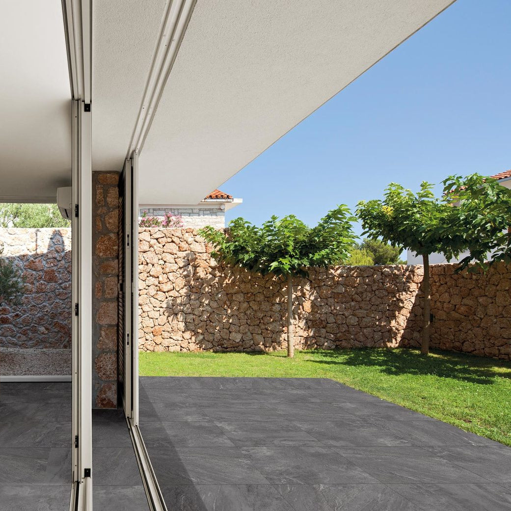 SABBIA D'ORO-GRES PORCELLANATO-OUTDOOR-20MM-EFFETTO PIETRA-60X60-COLORE NERO