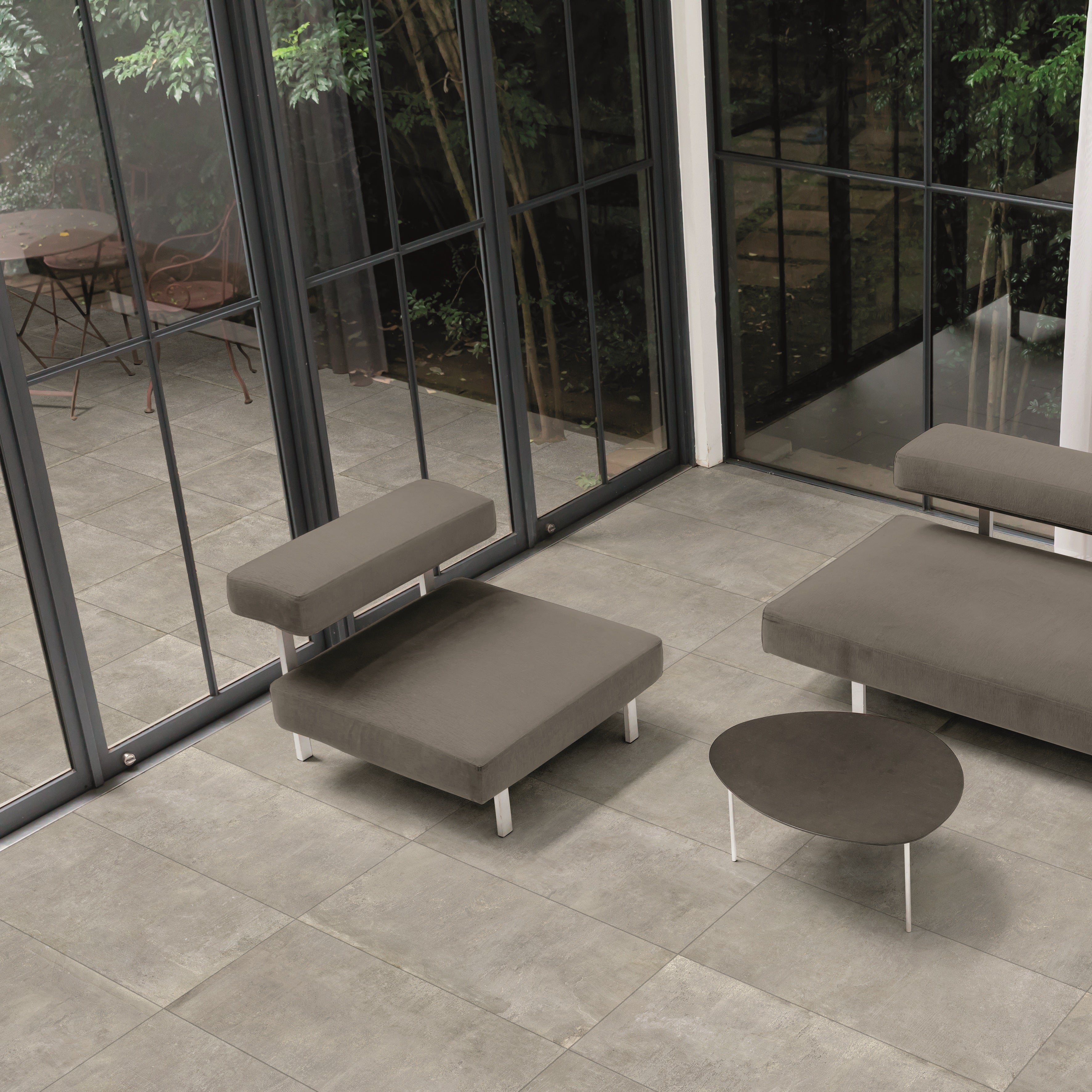 ICONIC-GRES PORCELLANATO-EFFETTO CEMENTO-81X81-COLORE BIANCO