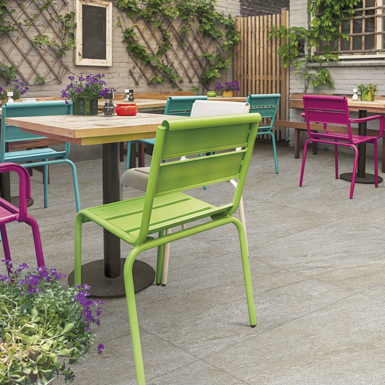 ORIZZONTE-GRES PORCELLANATO-OUTDOOR-20MM-EFFETTO PIETRA-60X60-COLORE NATURALE